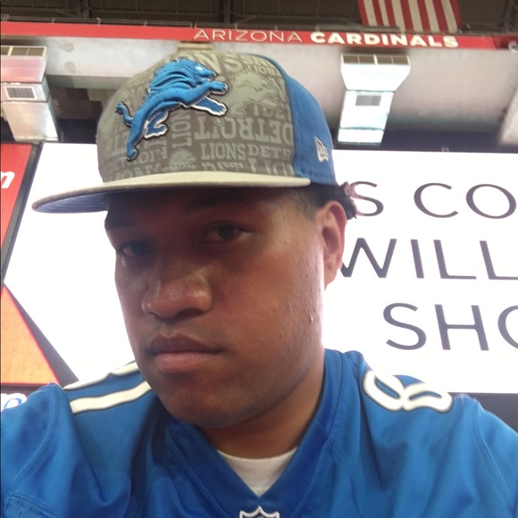 Meet your Posher, Sione - Picture 1 of 1